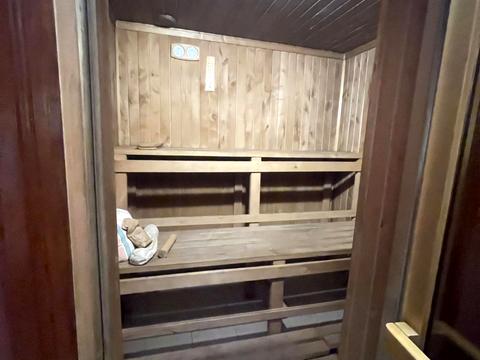 будинок за адресою Михайла Дерегуса вул. (Янтарна), 30