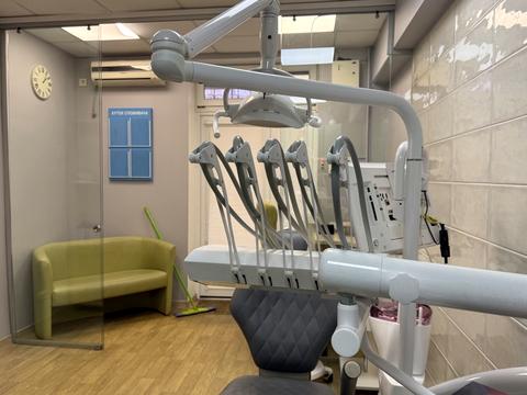 комерційна за адресою Калинова вул., 21