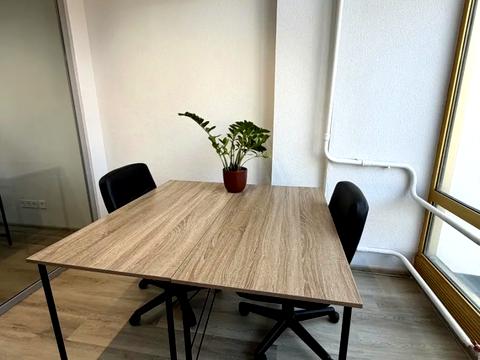 комерційна за адресою Стрілецька вул., 4