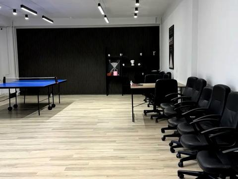 комерційна за адресою Стрілецька вул., 4