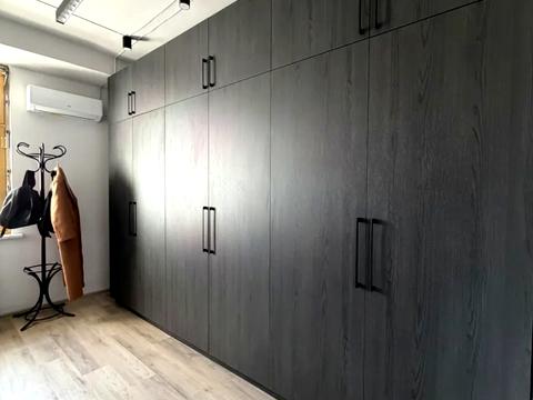 комерційна за адресою Стрілецька вул., 4