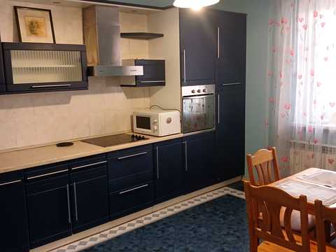 квартира за адресою Саперно-Слобідська вул., 8