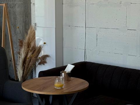 комерційна за адресою Паркова вул., (Будинок 2)