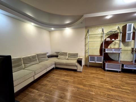 квартира за адресою Раїси Окіпної вул., 4