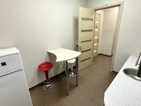 комерційна за адресою Левандовська вул. (Аніщенка), 8/15-А