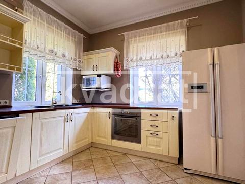 будинок за адресою Садова, 2Б