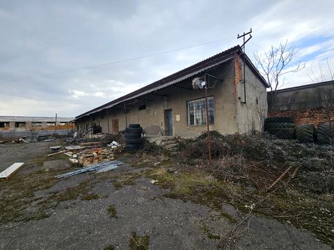 комерційна за адресою Промислова вул., 10