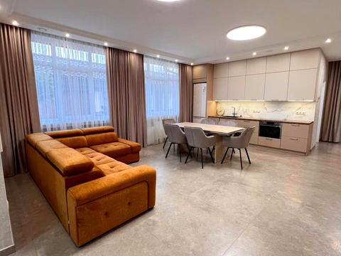 дом по адресу Виноградов, Копанская ул.