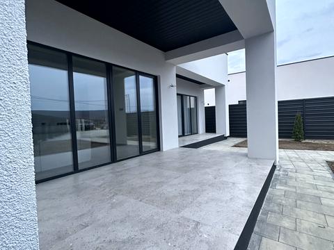 дом по адресу Зелена