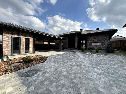 будинок за адресою Центральна вул.