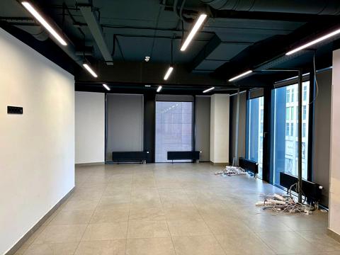 комерційна за адресою Шевченка вул., 49