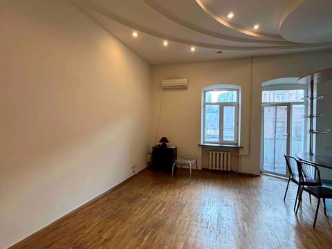 квартира за адресою Михайлівська вул., 18-А