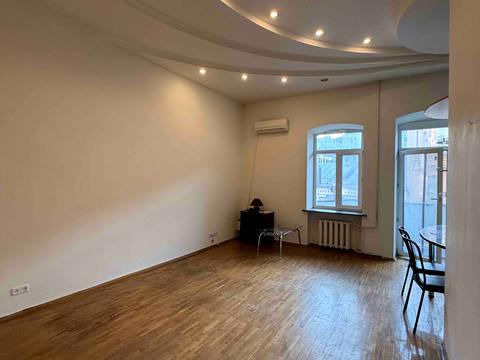 квартира за адресою Михайлівська вул., 18-А