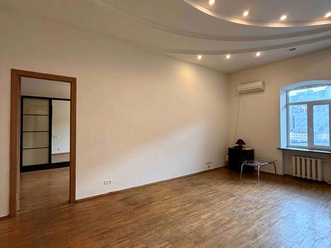 квартира за адресою Михайлівська вул., 18-А