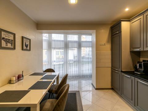 квартира за адресою Двірська вул., 20/2