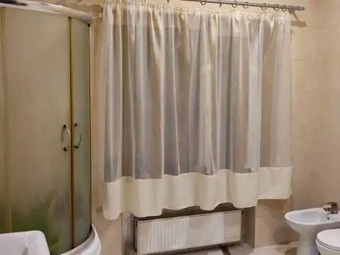 будинок за адресою Яворницького