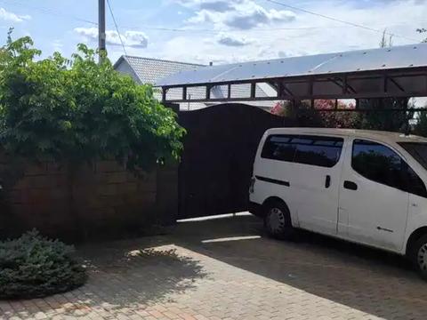 будинок за адресою Яворницького