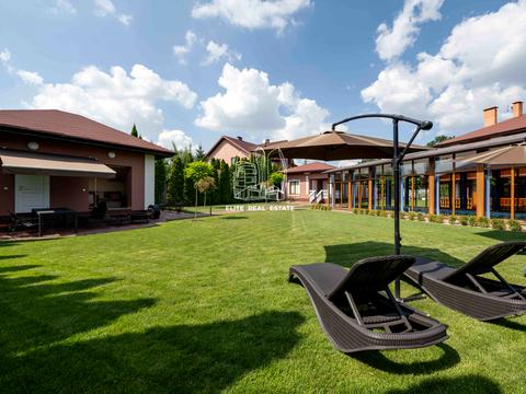 будинок за адресою Лісова вул.