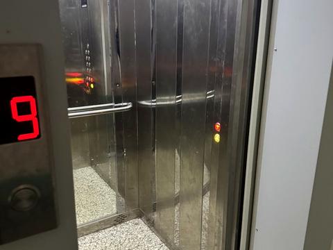 квартира за адресою Тополина вул., 3