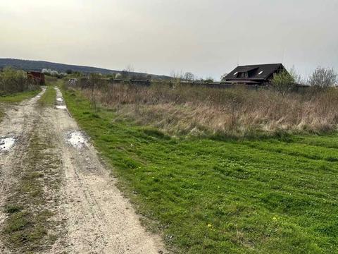 участок по адресу Марійки Підгірянки ул.