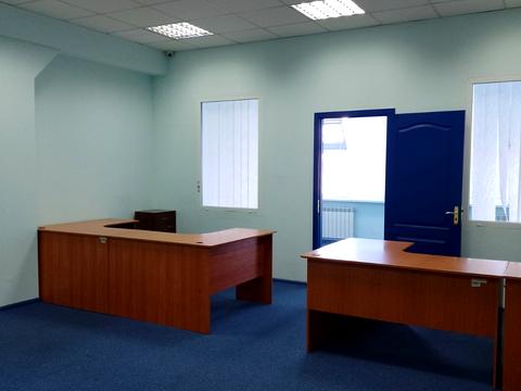 коммерческая по адресу Вацлава Гавела бульв. (Івана Лепсе), 4