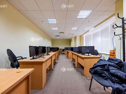 коммерческая по адресу Каразина ул., 2
