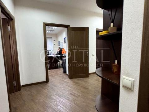 комерційна за адресою Басейна вул., 10