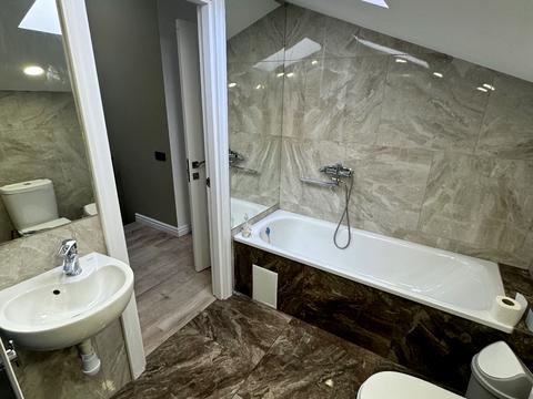 квартира за адресою Пантелеймона Куліша вул., 11