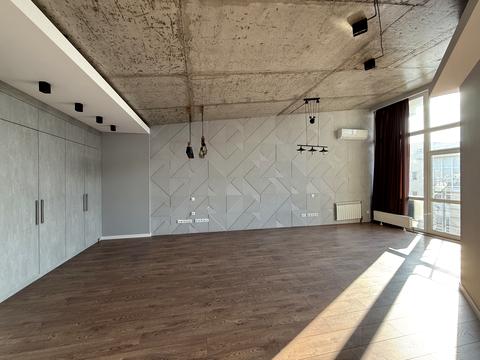 комерційна за адресою Олександрівська вул., 1