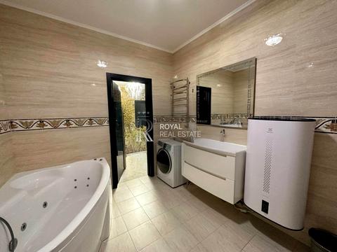 квартира за адресою Авіаконструктора Антонова вул., 2-Б