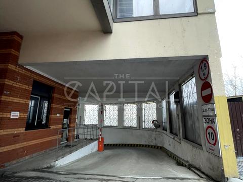 комерційна за адресою Лесі Українки бульв., 7-А