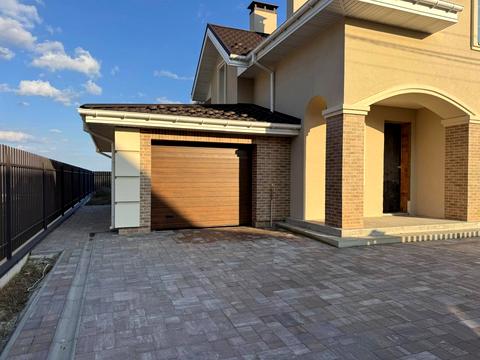 будинок за адресою Зарічна, 1