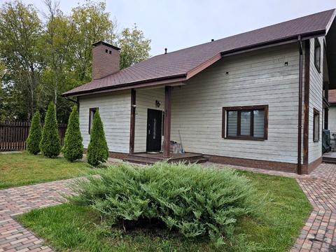 будинок за адресою Лугова вул., 2/5