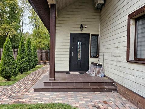 будинок за адресою Лугова вул., 2/5