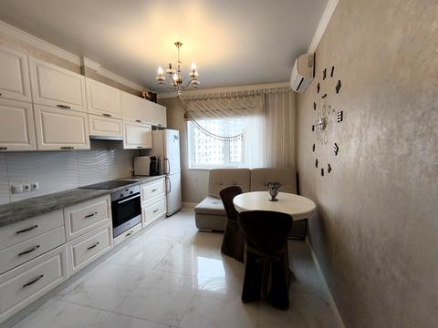 квартира по адресу Академика Сахарова ул., (30 перлина)