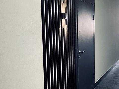 комерційна за адресою Небесної Сотні просп. (Маршала Жукова), 100/1