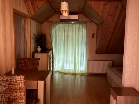 будинок за адресою 9 лінія, 255