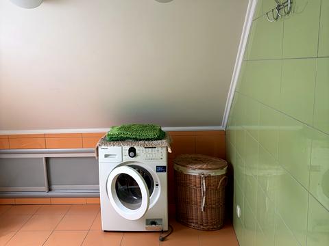 будинок за адресою 9 лінія, 255