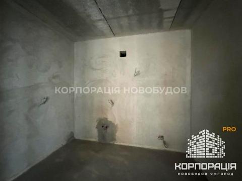 квартира за адресою Волошина, 18