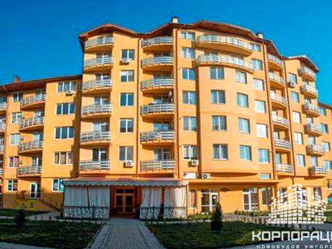 коммерческая по адресу Богомольця, 22