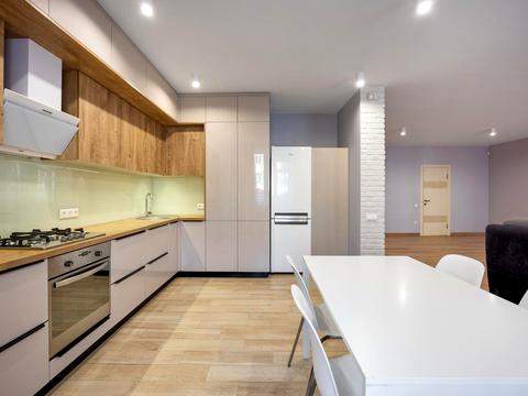 квартира за адресою Максима Рильського вул., 14