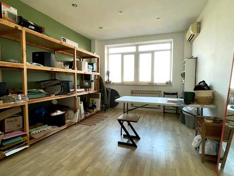 комерційна за адресою Волоська вул., 50/38