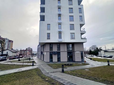 комерційна за адресою Зелена вул., 1