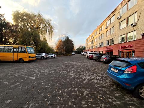 коммерческая по адресу Карбышева ул., 1