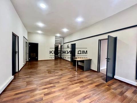 комерційна за адресою Полтавська вул., 5