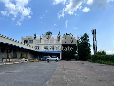 комерційна за адресою Володимира Сікевича вул., 16