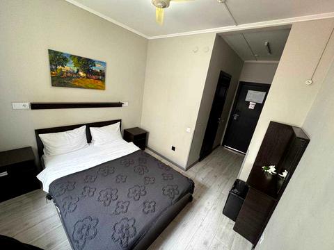 комерційна за адресою Зимова Долішня вул., 2а