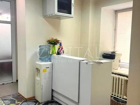 комерційна за адресою Олеся Гончара вул., 37-А