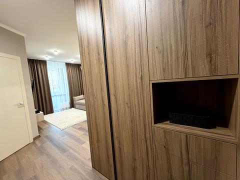 квартира за адресою Олександра Олеся вул., (Будинок 10.2)