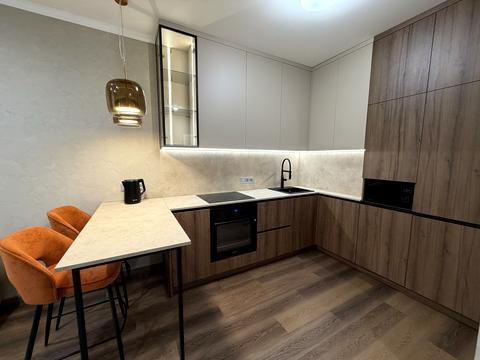 квартира за адресою Олександра Олеся вул., (Будинок 10.2)